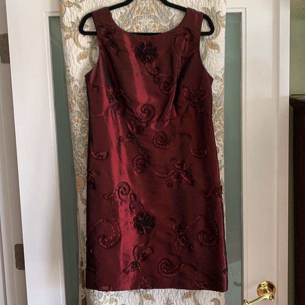SL Fashions dress